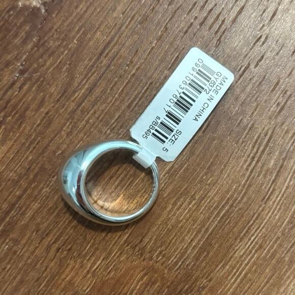 NWT J. Crew Sculptural Orb Ring Size 5 Silver - Picture 4 of 5